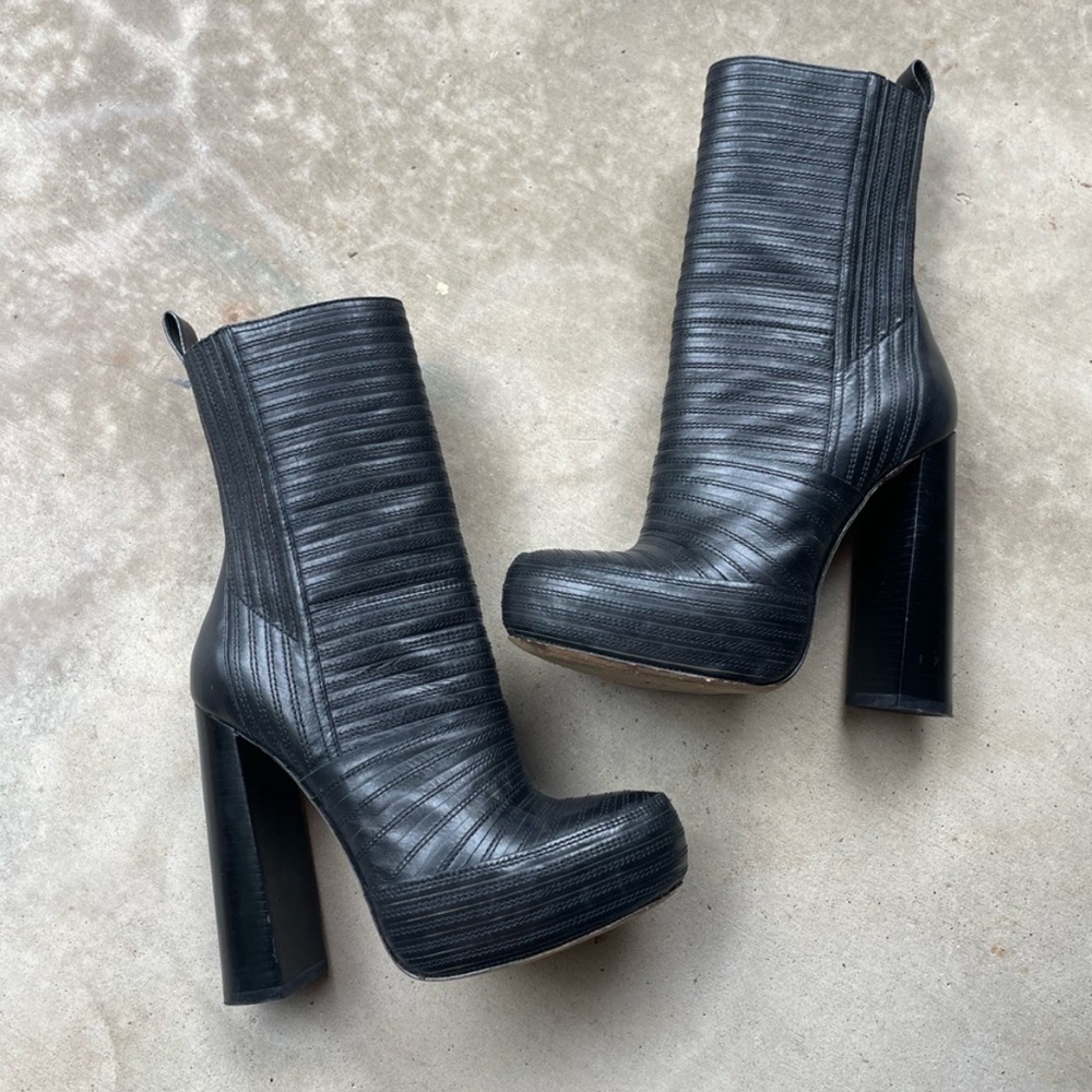 Alexander Wang Black Ribbed Leather Platform Ankle Boots